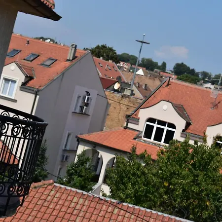 Danube Star Apartman Belgrád